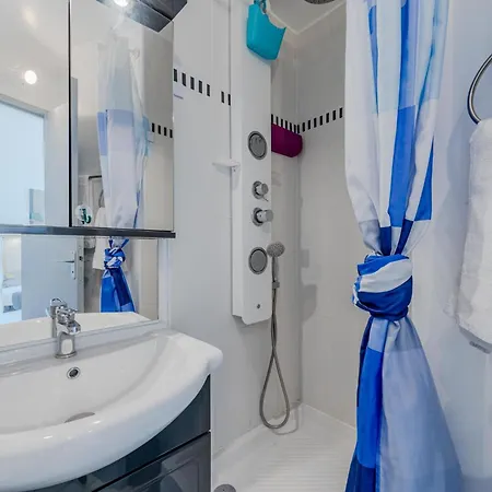 Porte De La Claudea By Interhome Apartment *
