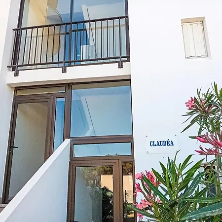 Apartment Porte De La Claudea By Interhome Le Barcares