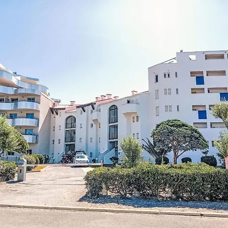 Porte De La Claudea By Interhome Lejlighed Le Barcarès