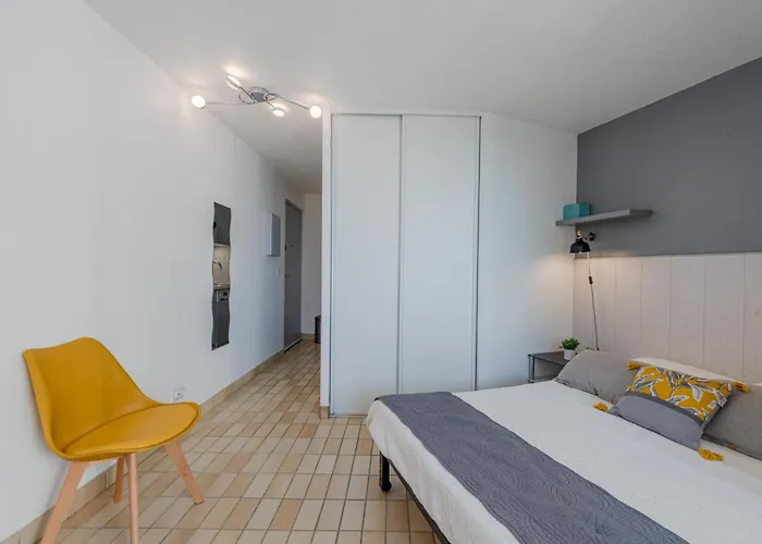 Porte De La Claudea By Interhome 르발카레스